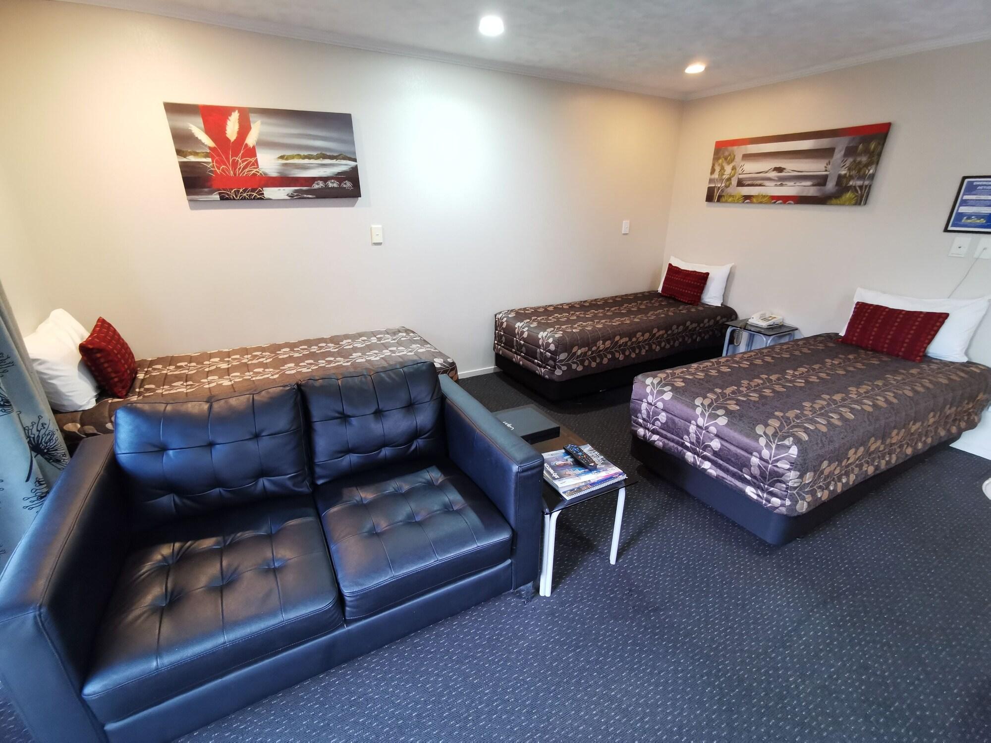 Capri On Fenton Motel Rotorua Dış mekan fotoğraf