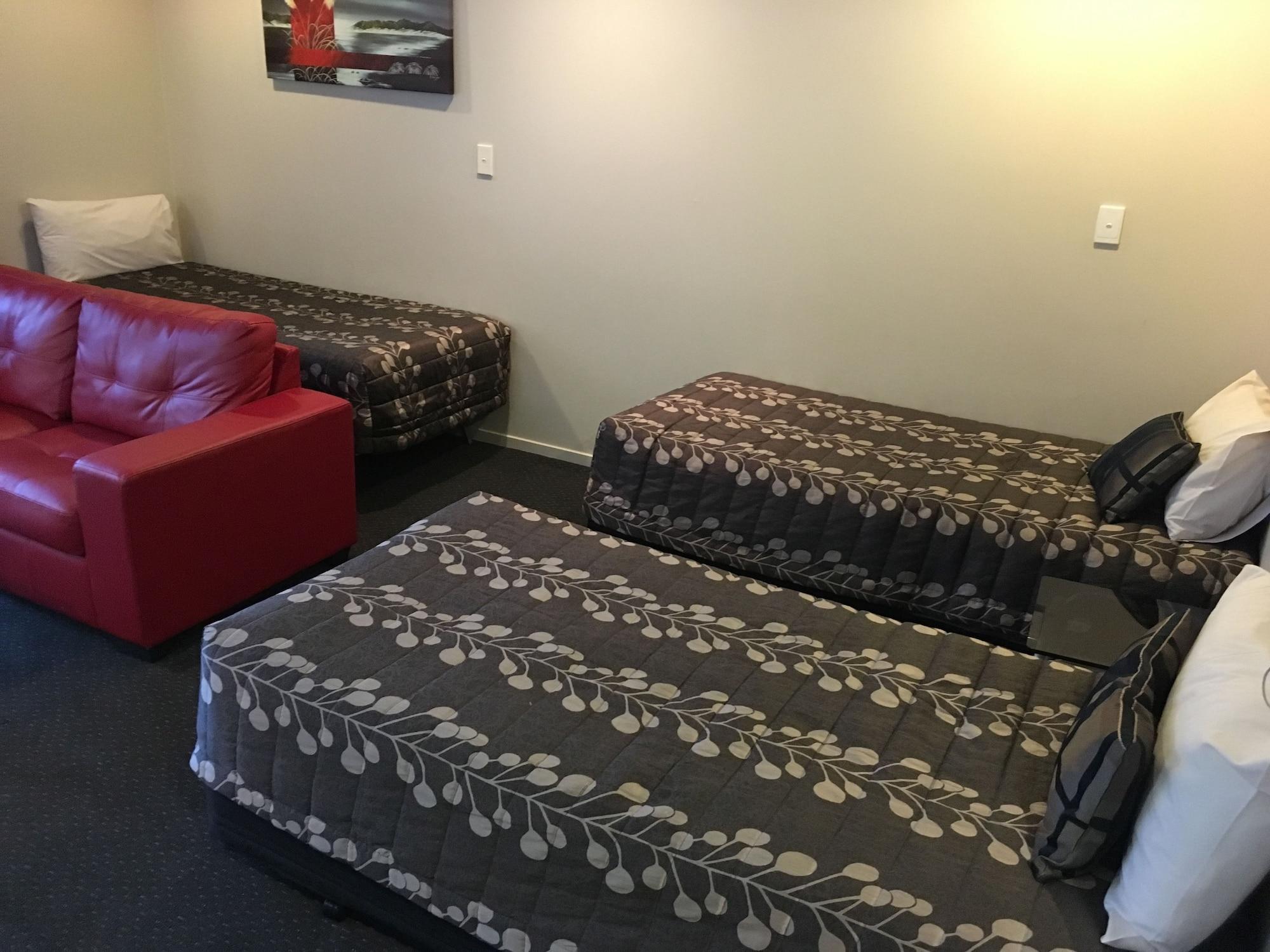 Capri On Fenton Motel Rotorua Dış mekan fotoğraf