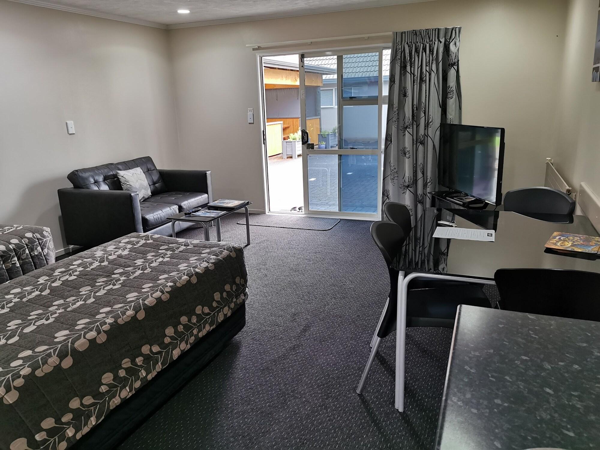 Capri On Fenton Motel Rotorua Dış mekan fotoğraf