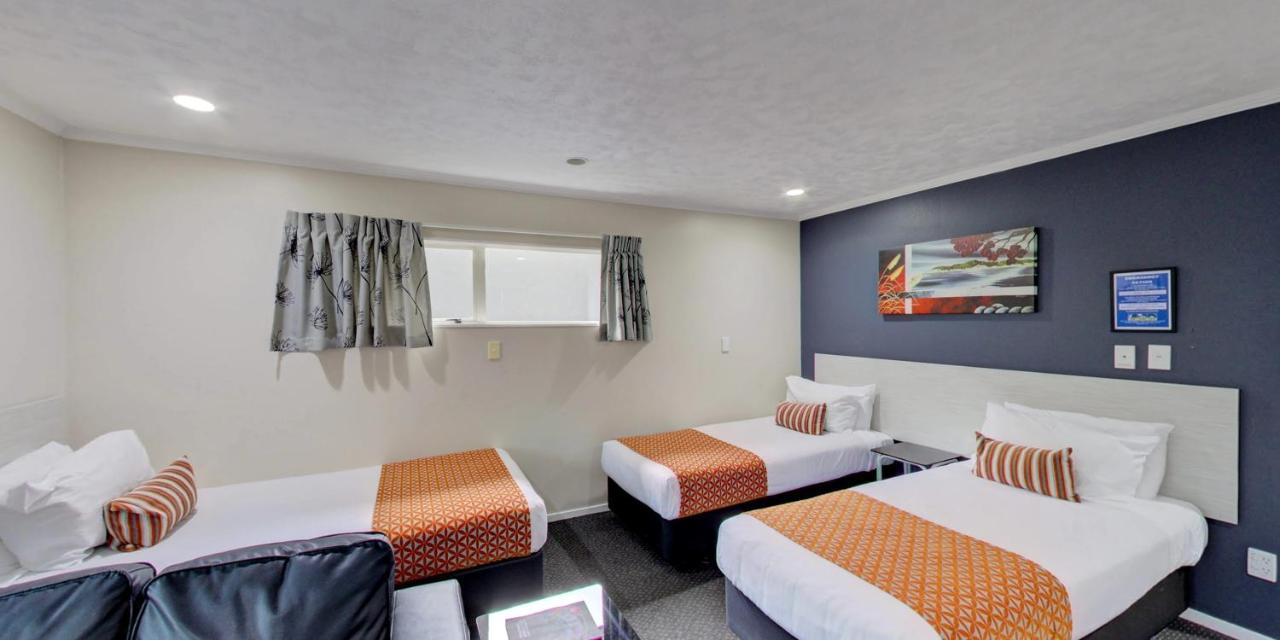Capri On Fenton Motel Rotorua Dış mekan fotoğraf